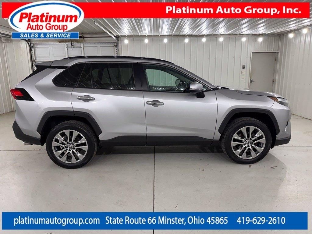 Toyota RAV4  2023