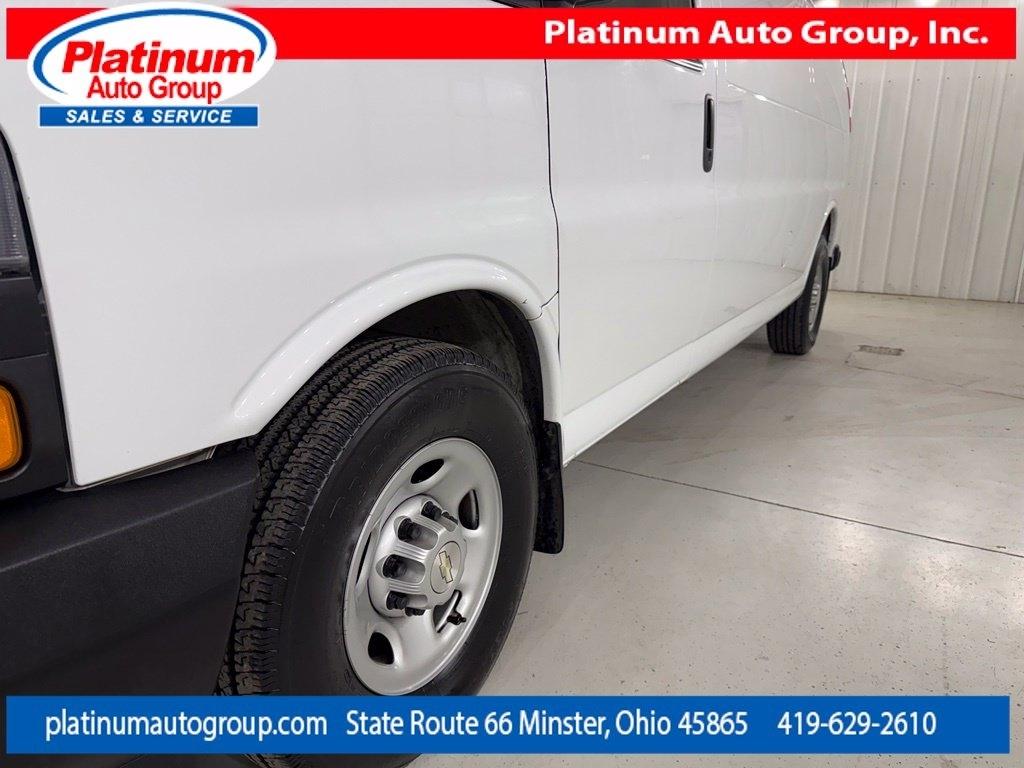 Chevrolet Express Cargo Van  2020
