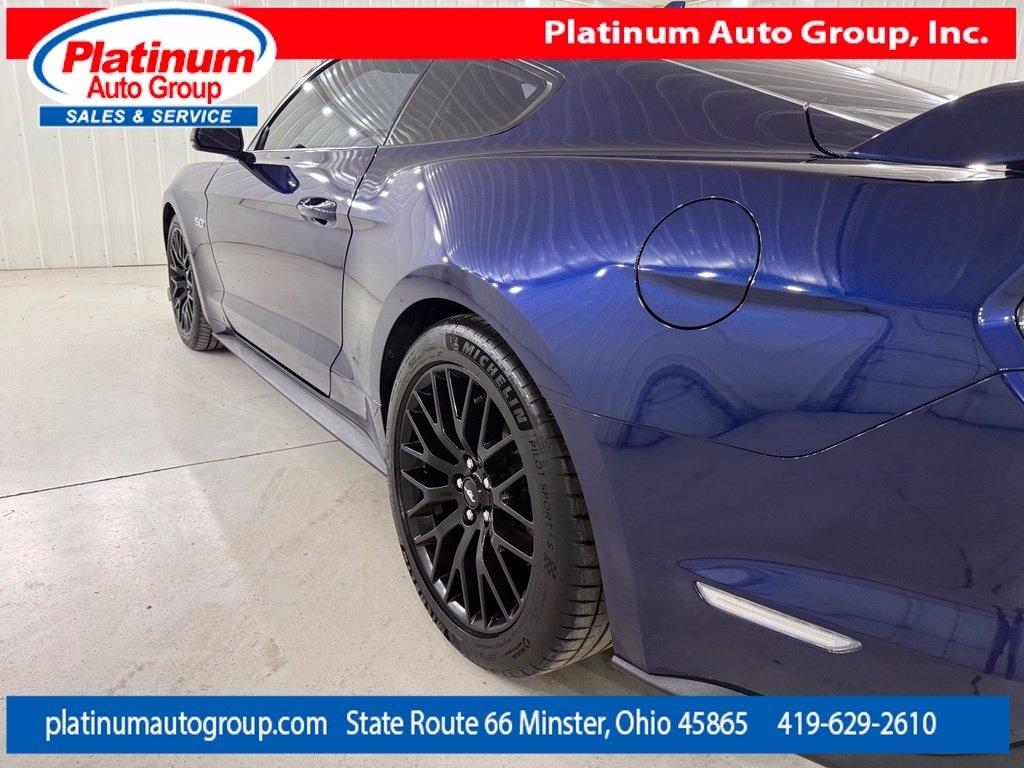 Ford Mustang  2020
