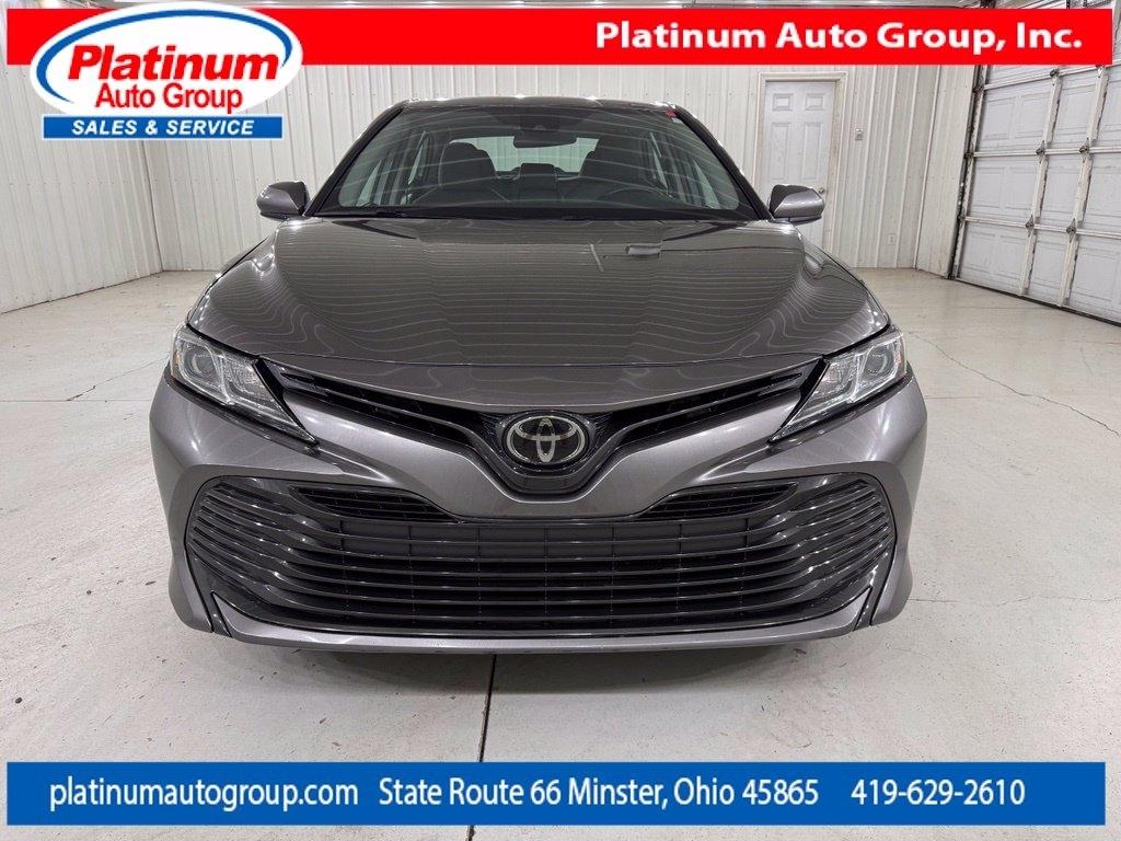 Toyota Camry  2019