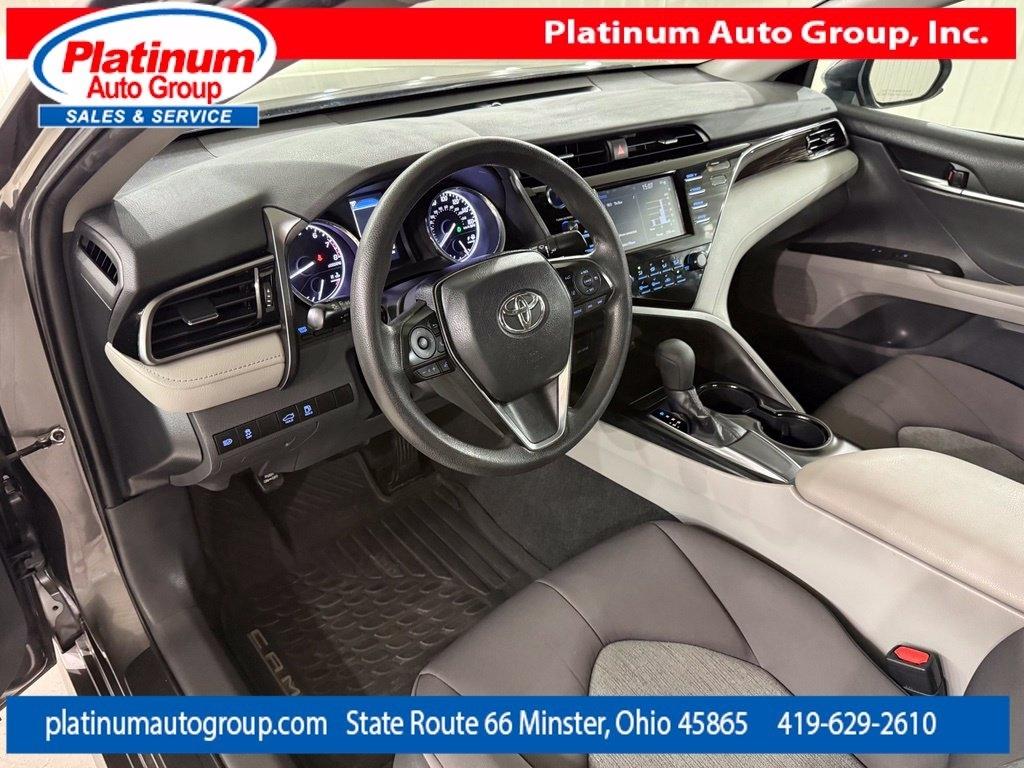 Toyota Camry  2019