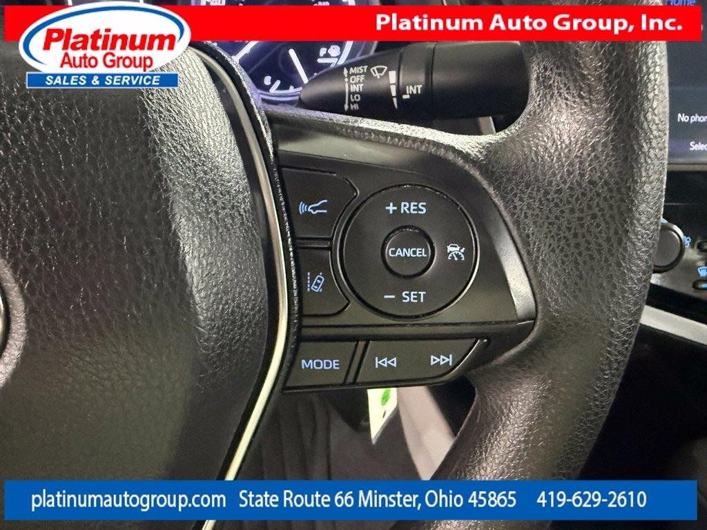Toyota Camry  2019
