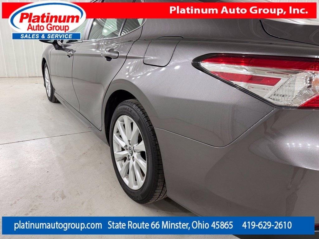 Toyota Camry  2019