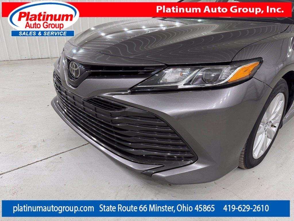 Toyota Camry  2019