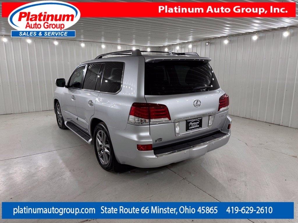 Lexus LX 570  2014