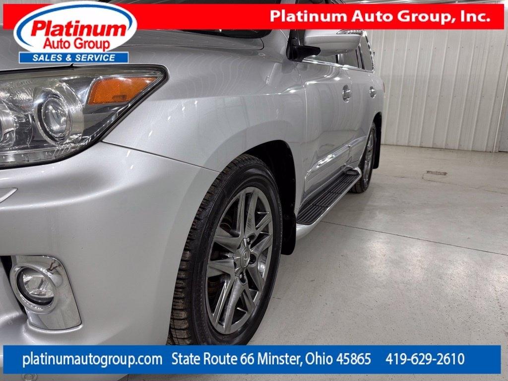 Lexus LX 570  2014
