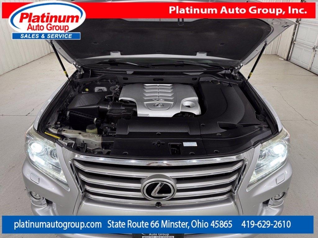 Lexus LX 570  2014