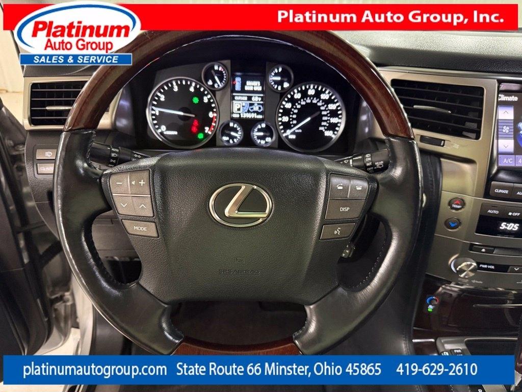 Lexus LX 570  2014