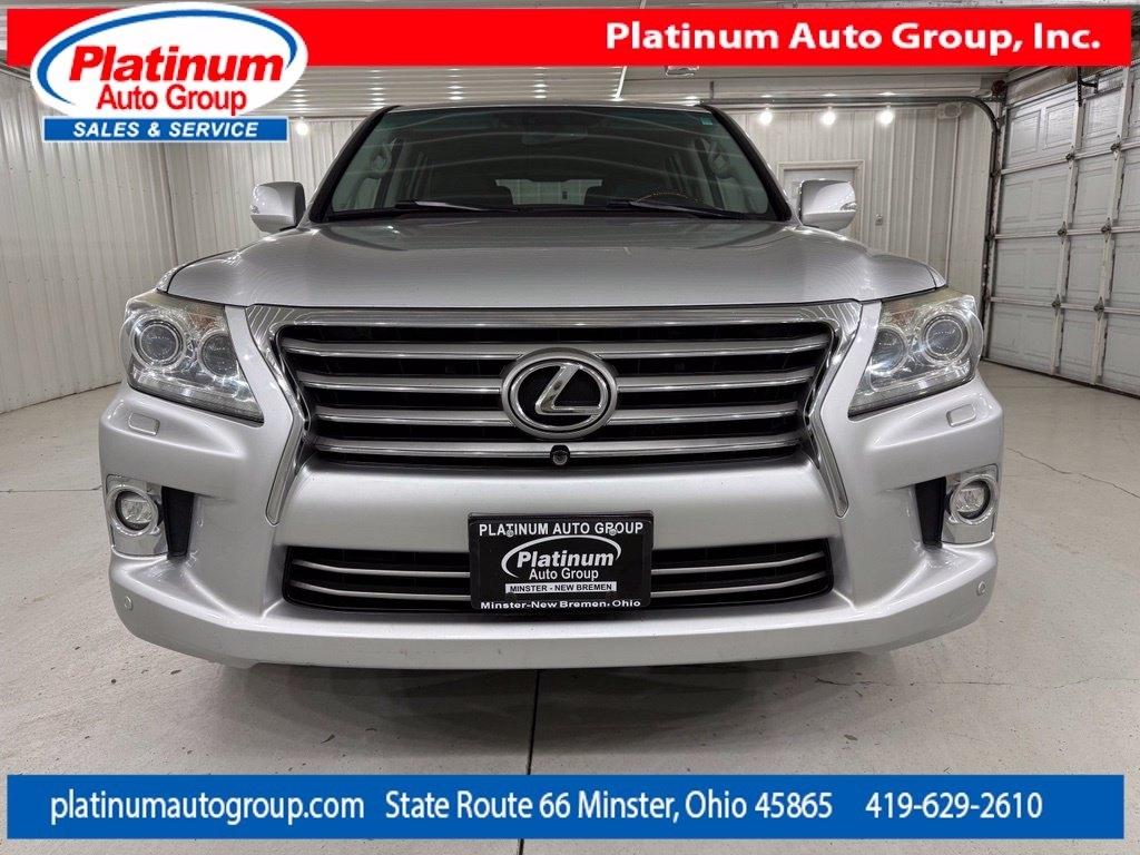 Lexus LX 570  2014