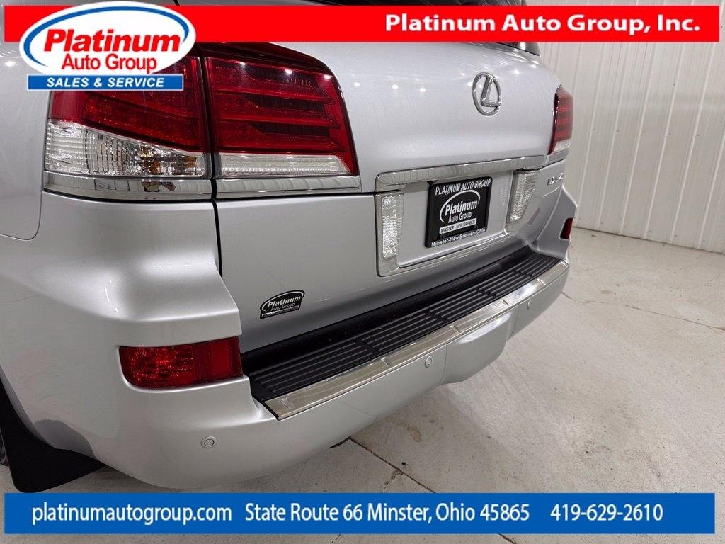 Lexus LX 570  2014