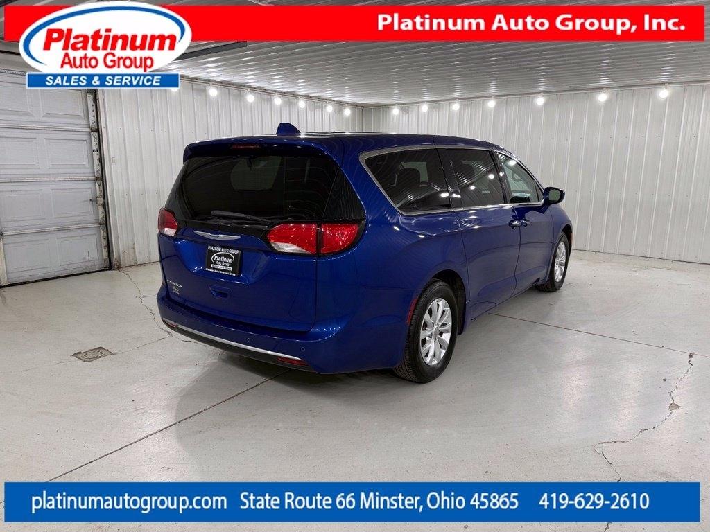 Chrysler Pacifica  2019