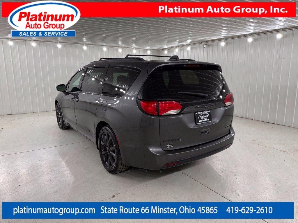 Chrysler Pacifica  2019