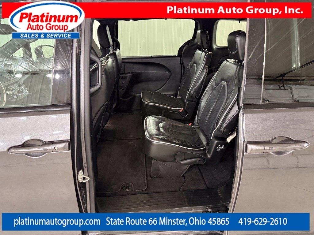 Chrysler Pacifica  2019