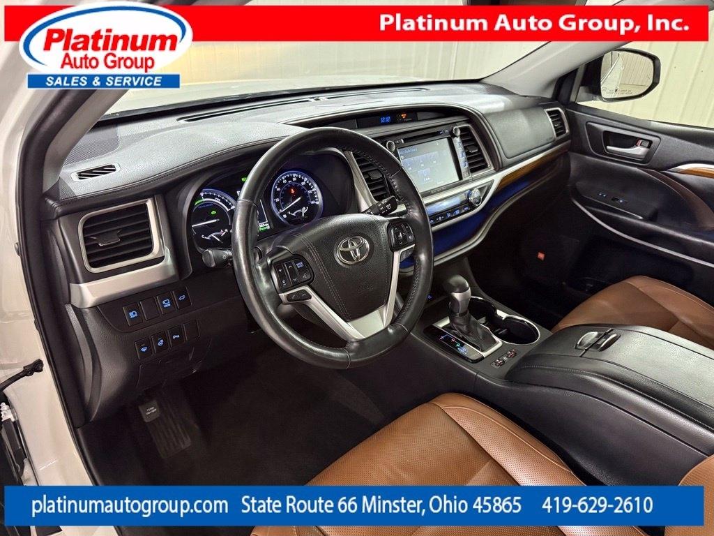 Toyota Highlander  2017