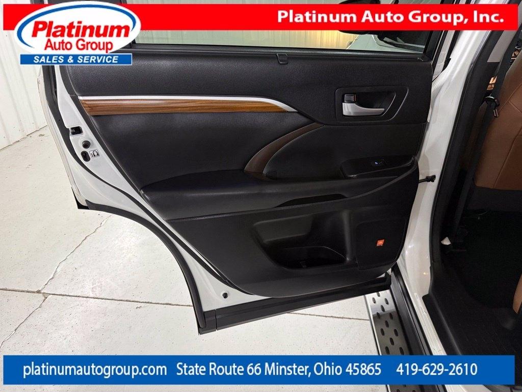 Toyota Highlander  2017