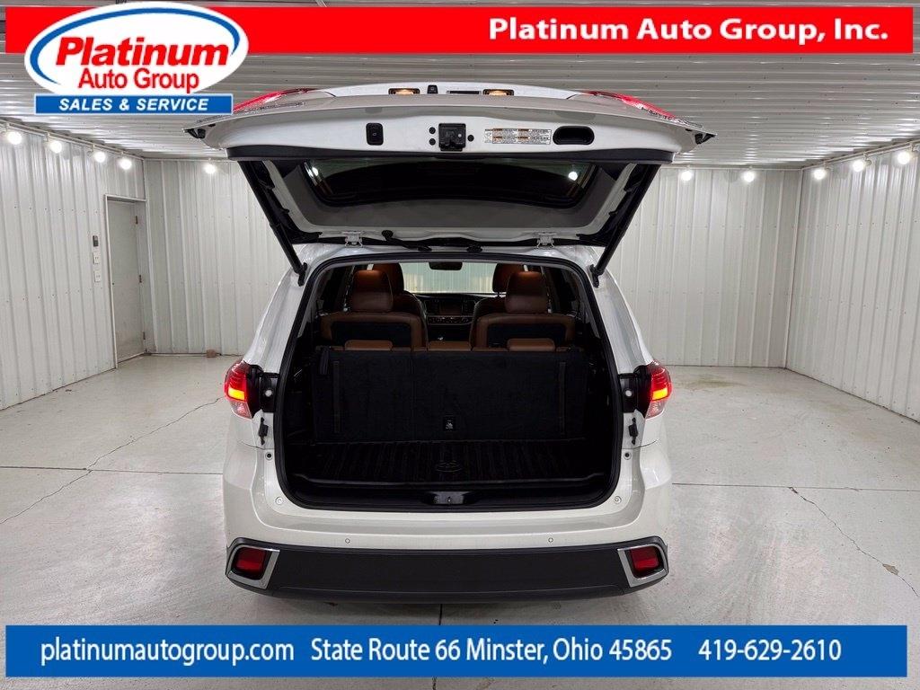 Toyota Highlander  2017