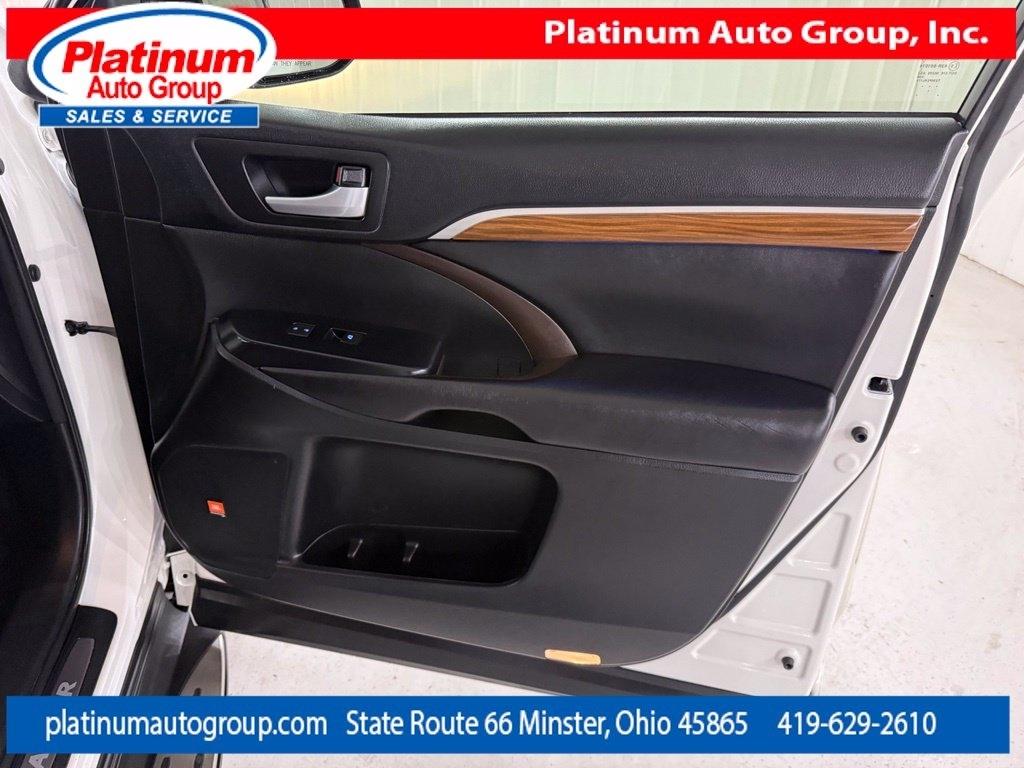 Toyota Highlander  2017