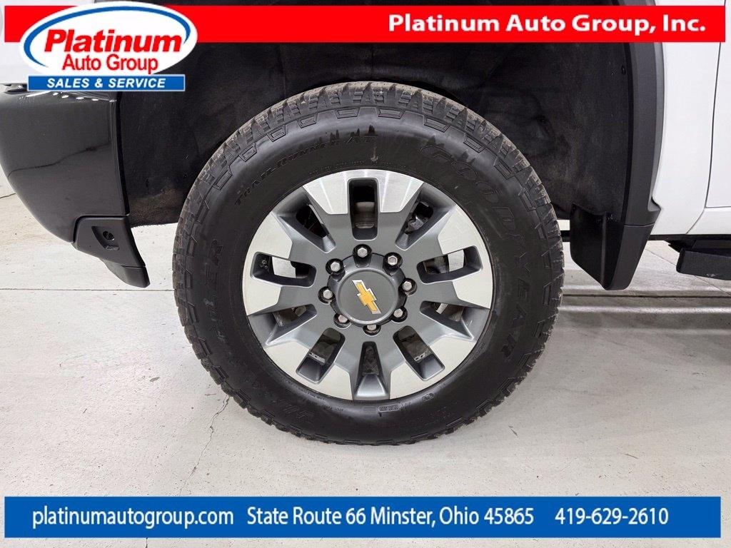 Chevrolet Silverado 2500HD  2025