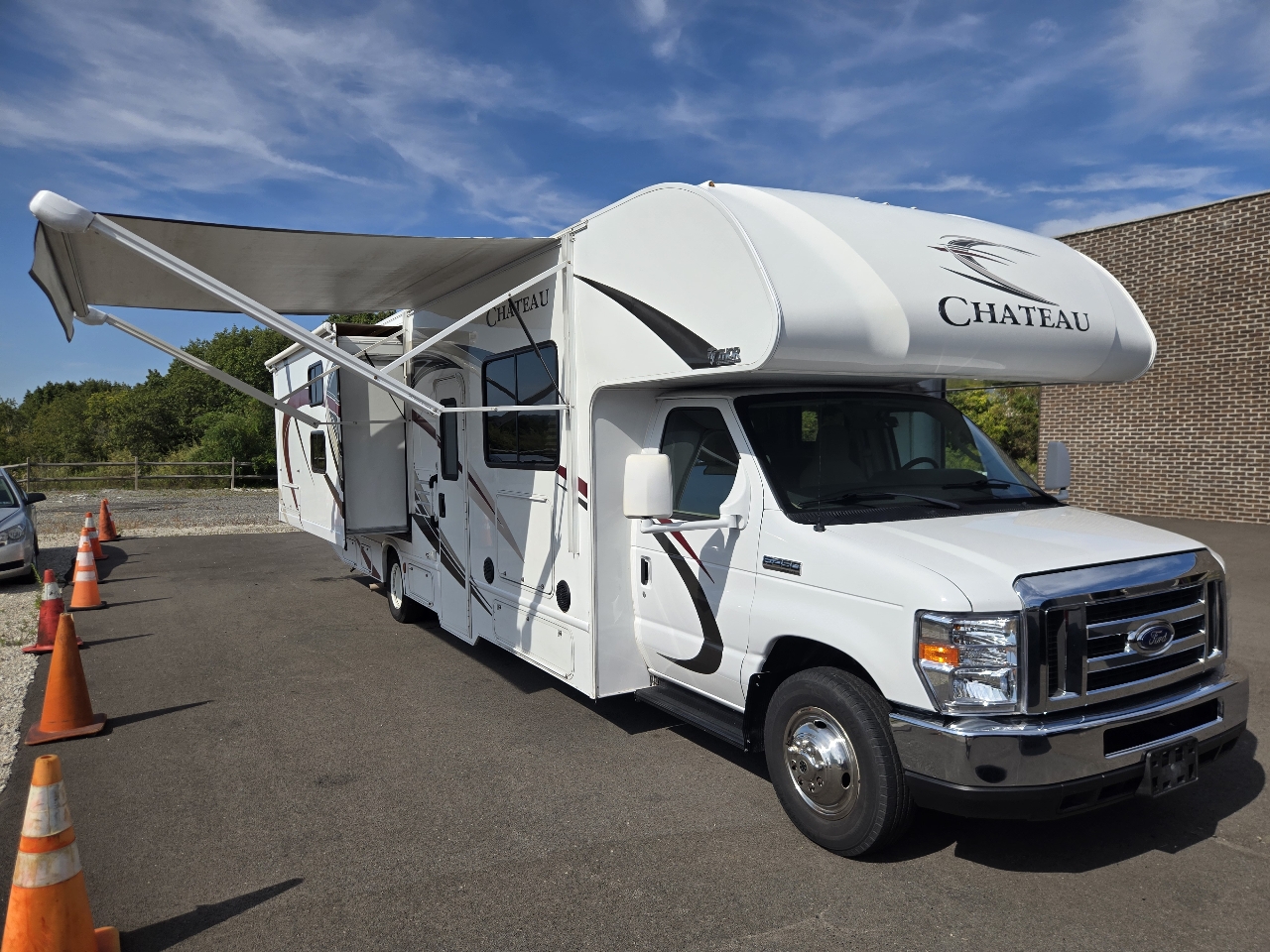 Ford E450  2018 Ford E450  2018