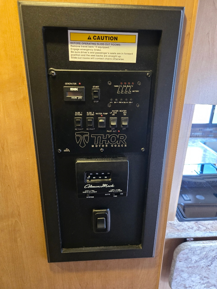 Ford E450  2018 Ford E450  2018