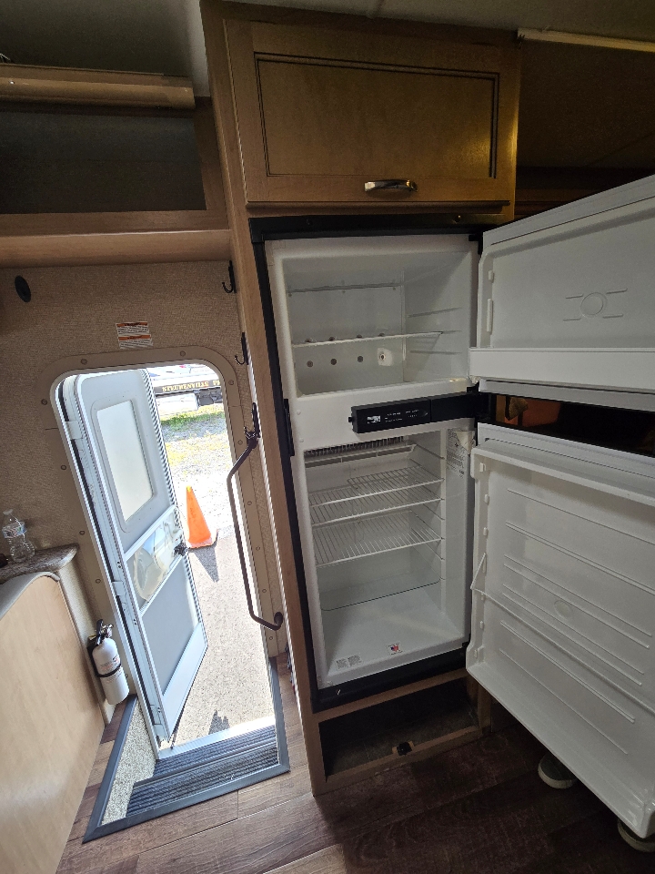 Ford E450  2018 Ford E450  2018