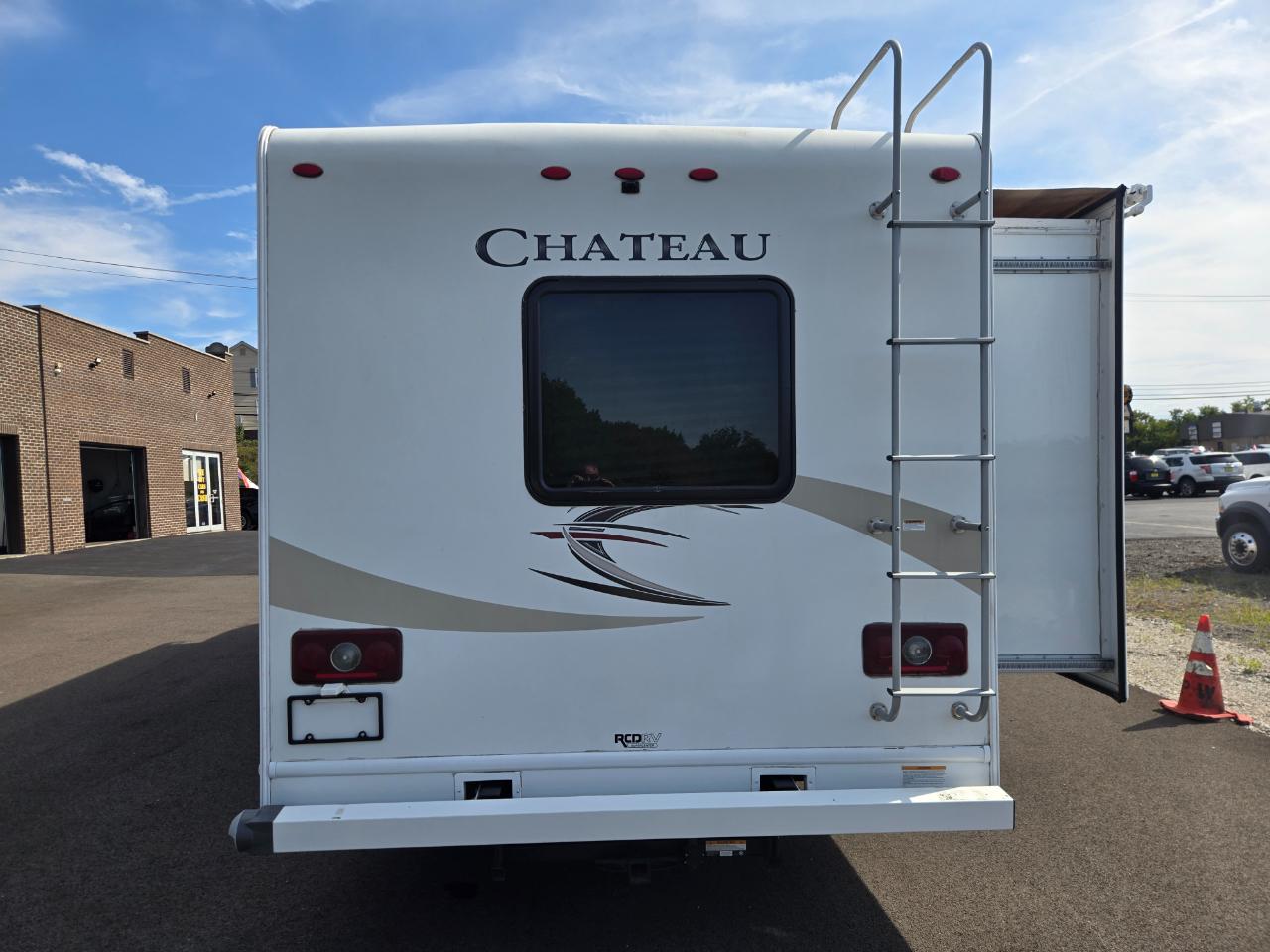 Ford E450  2018