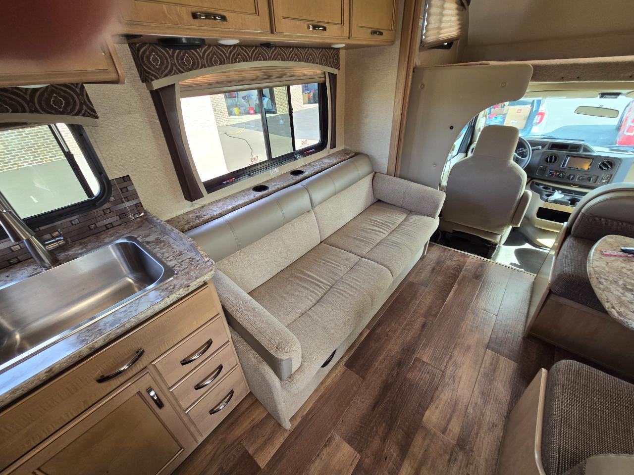 Ford E450  2018