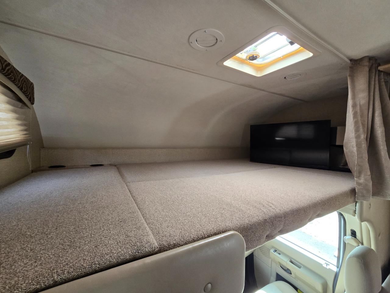 Ford E450  2018