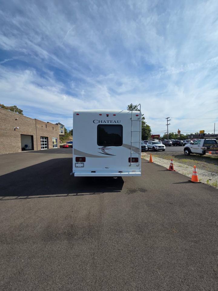 Ford E450  2018