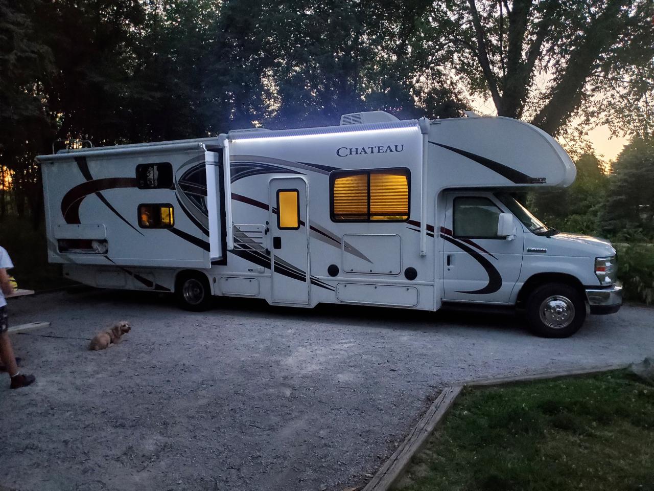 Ford E450  2018