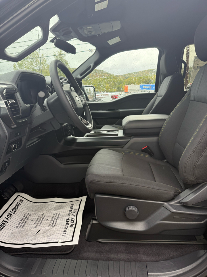 2025 Ford F-150 STX photo 3
