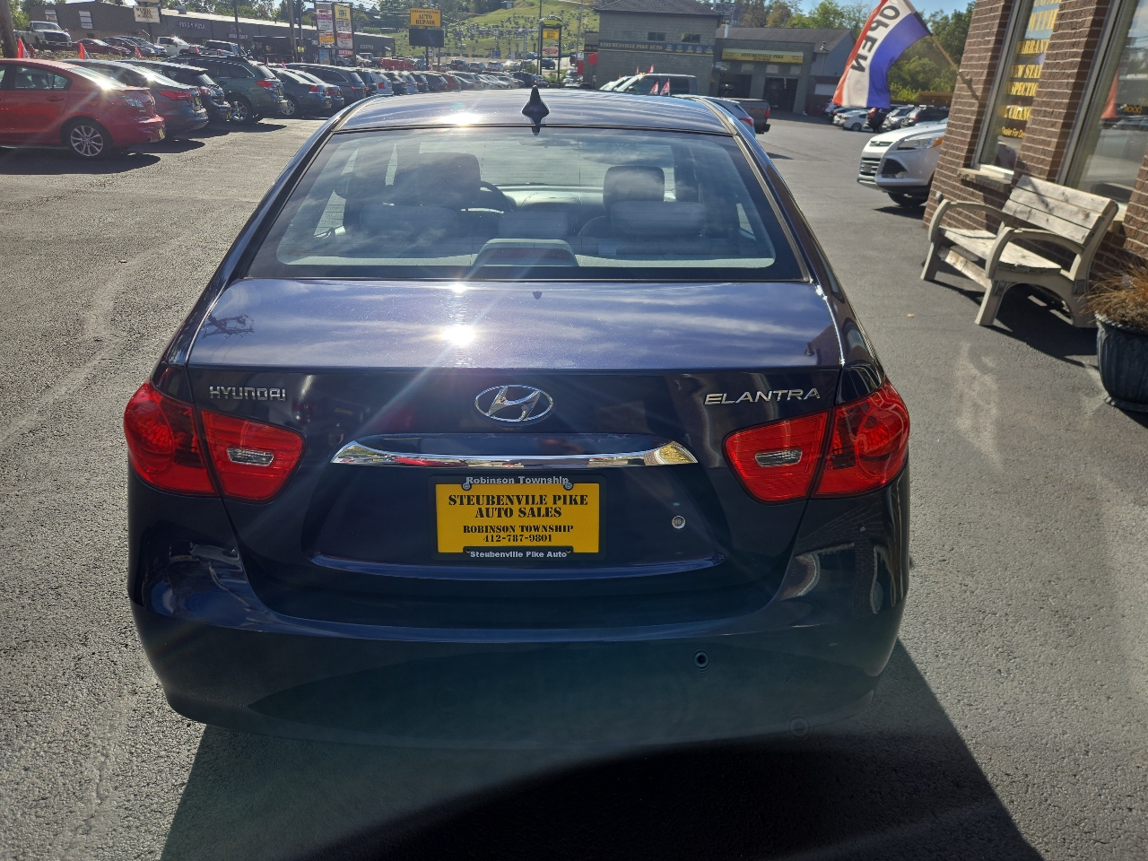 2010 Hyundai Elantra Blue GLS SE photo 3