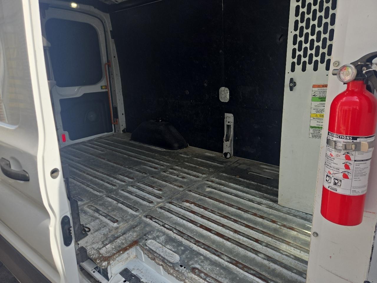 Ford Transit 150 Van Med. Roof w/Sliding Pass. 148-in. WB 2019