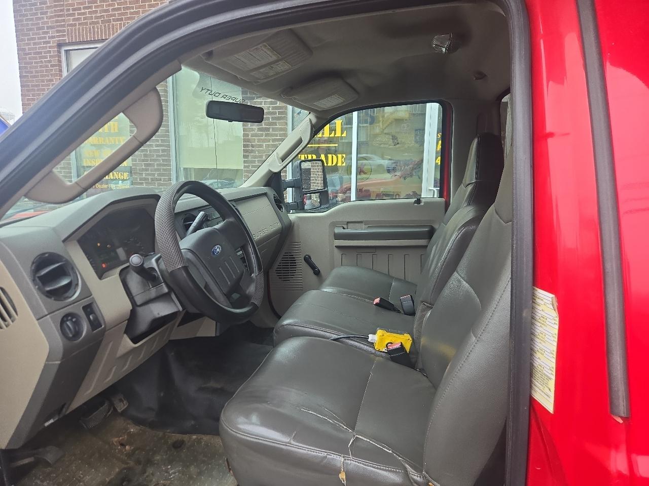 Ford F-350 SD XL DRW 2WD 2009