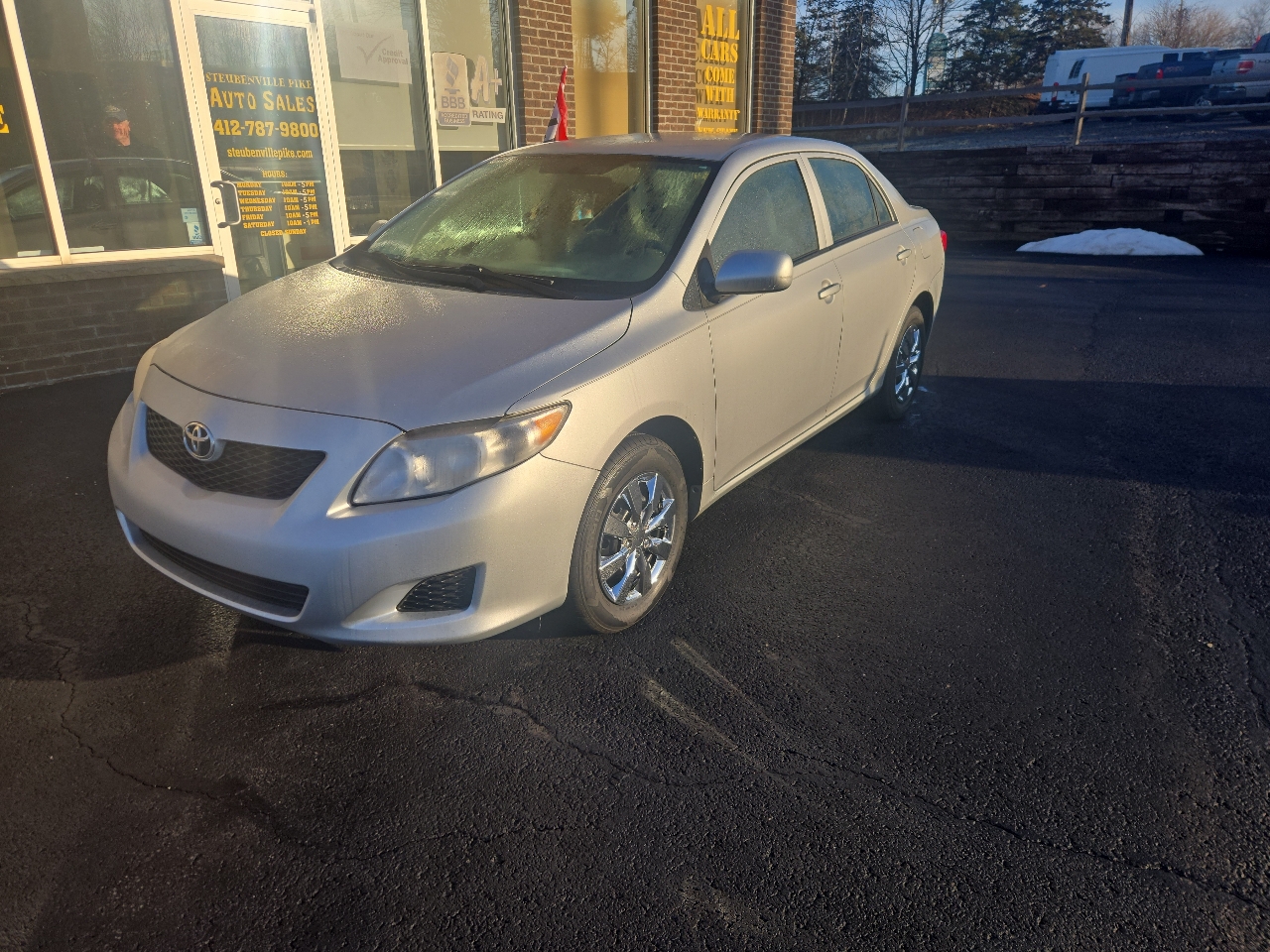 Toyota Corolla 4dr Sdn LE Auto 2010