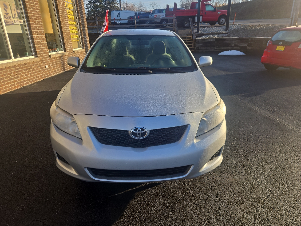 Toyota Corolla 4dr Sdn LE Auto 2010