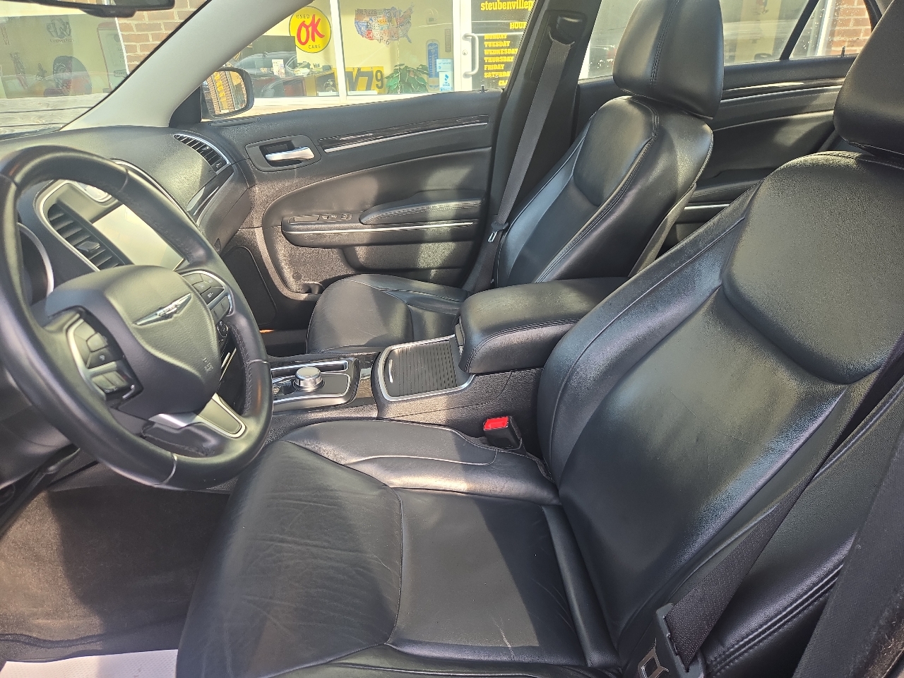 Chrysler 300 Limited AWD 2015