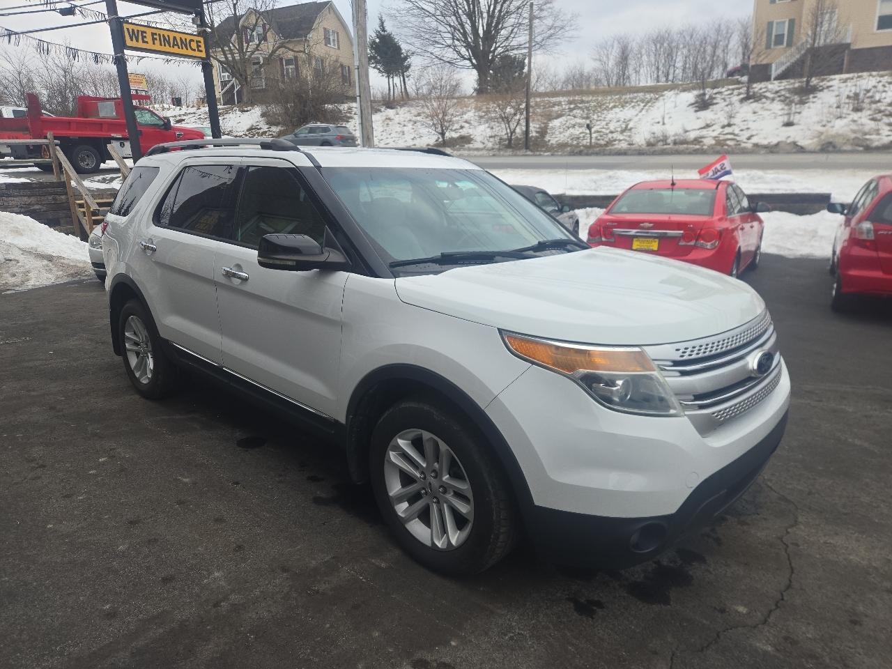 Ford Explorer XLT 4WD 2013