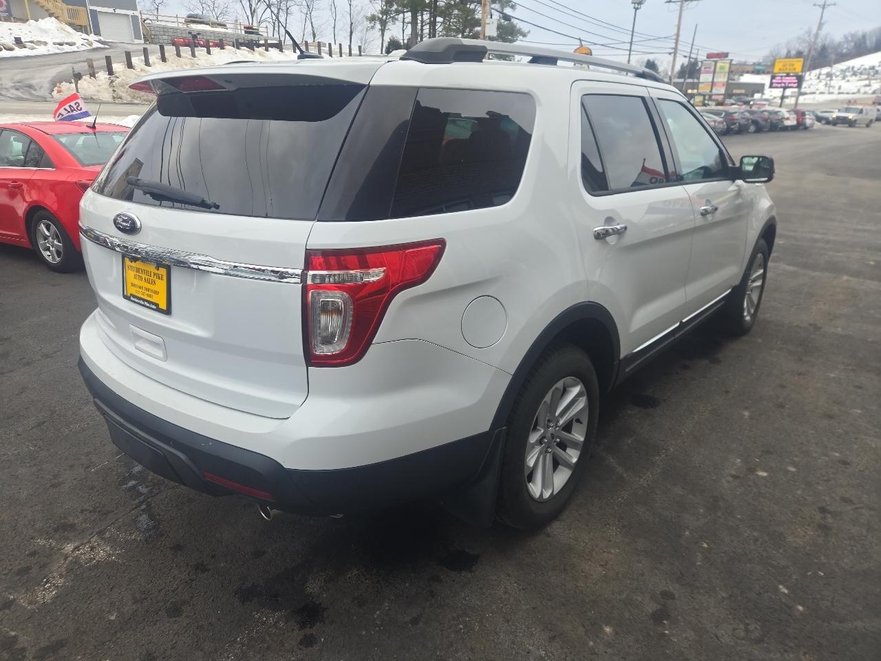 Ford Explorer XLT 4WD 2013