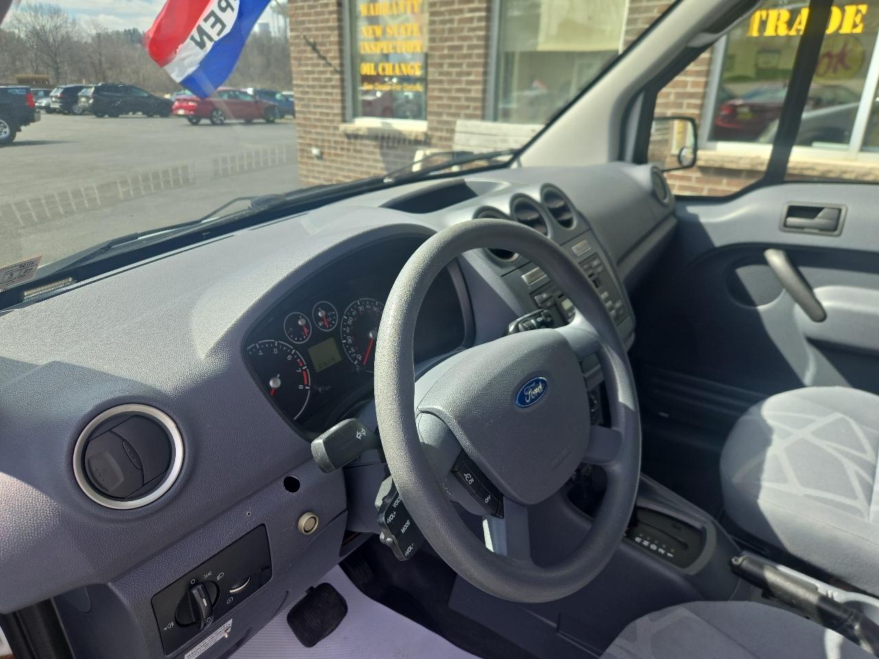 Ford Transit Connect XLT Wagon 2010