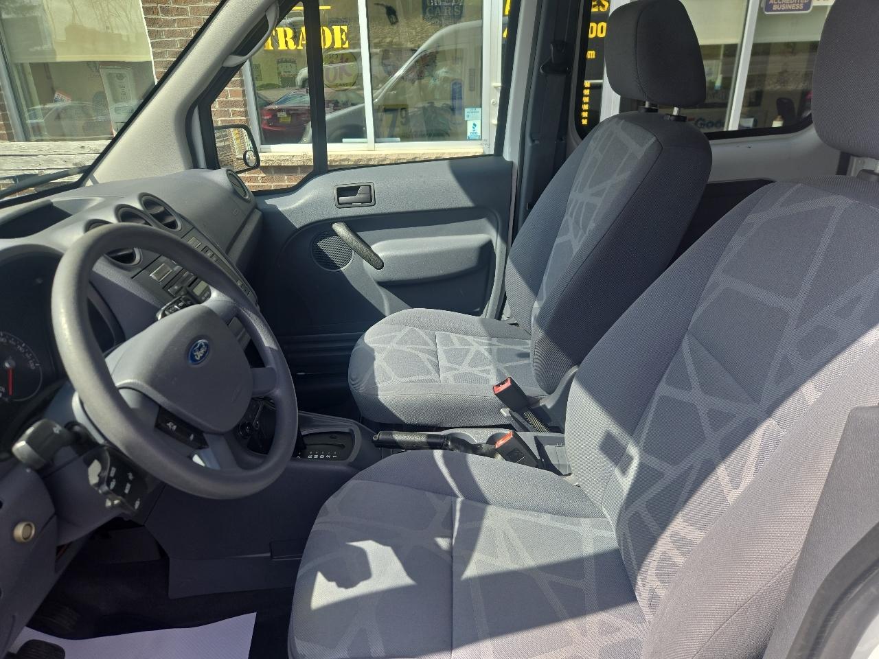 Ford Transit Connect XLT Wagon 2010