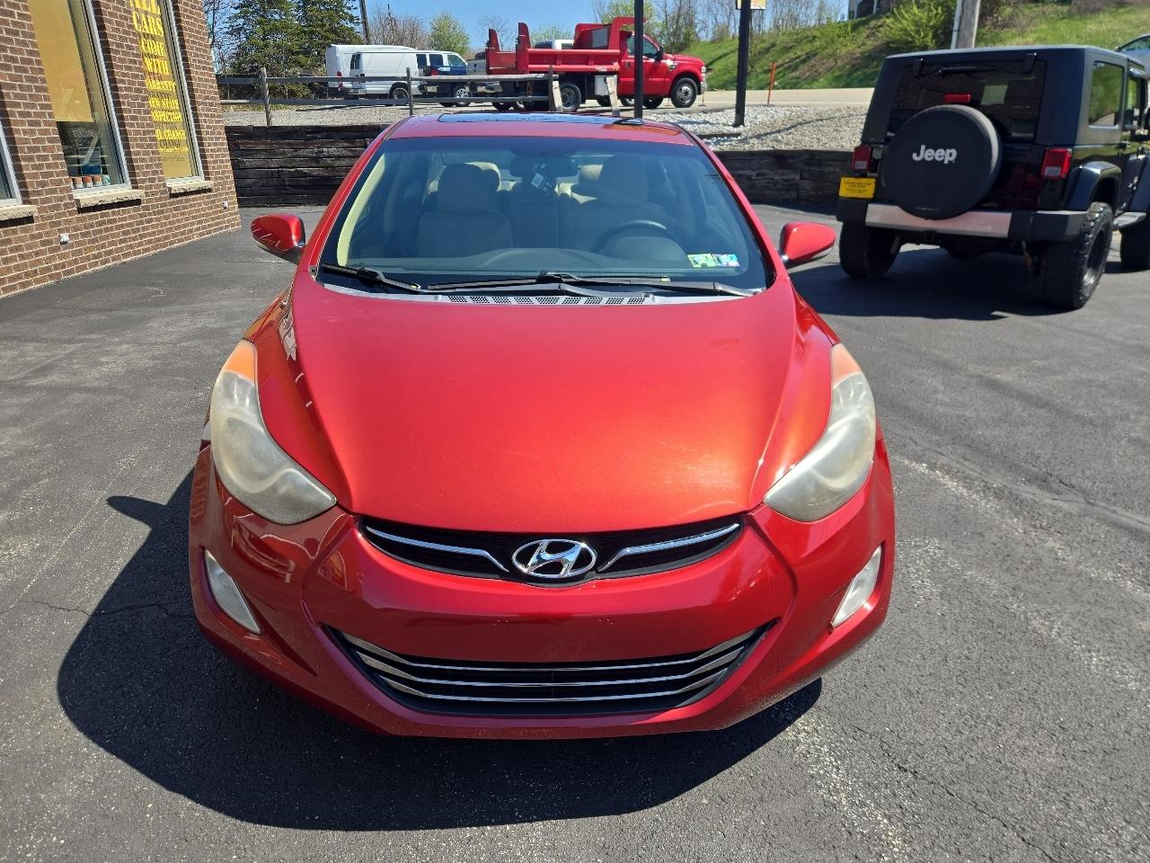 Hyundai Elantra Limited 2011