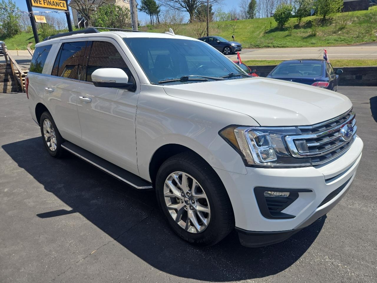 Ford Expedition XLT 4WD 2021