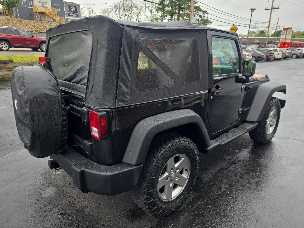 Jeep Wrangler Sport 4WD 2010