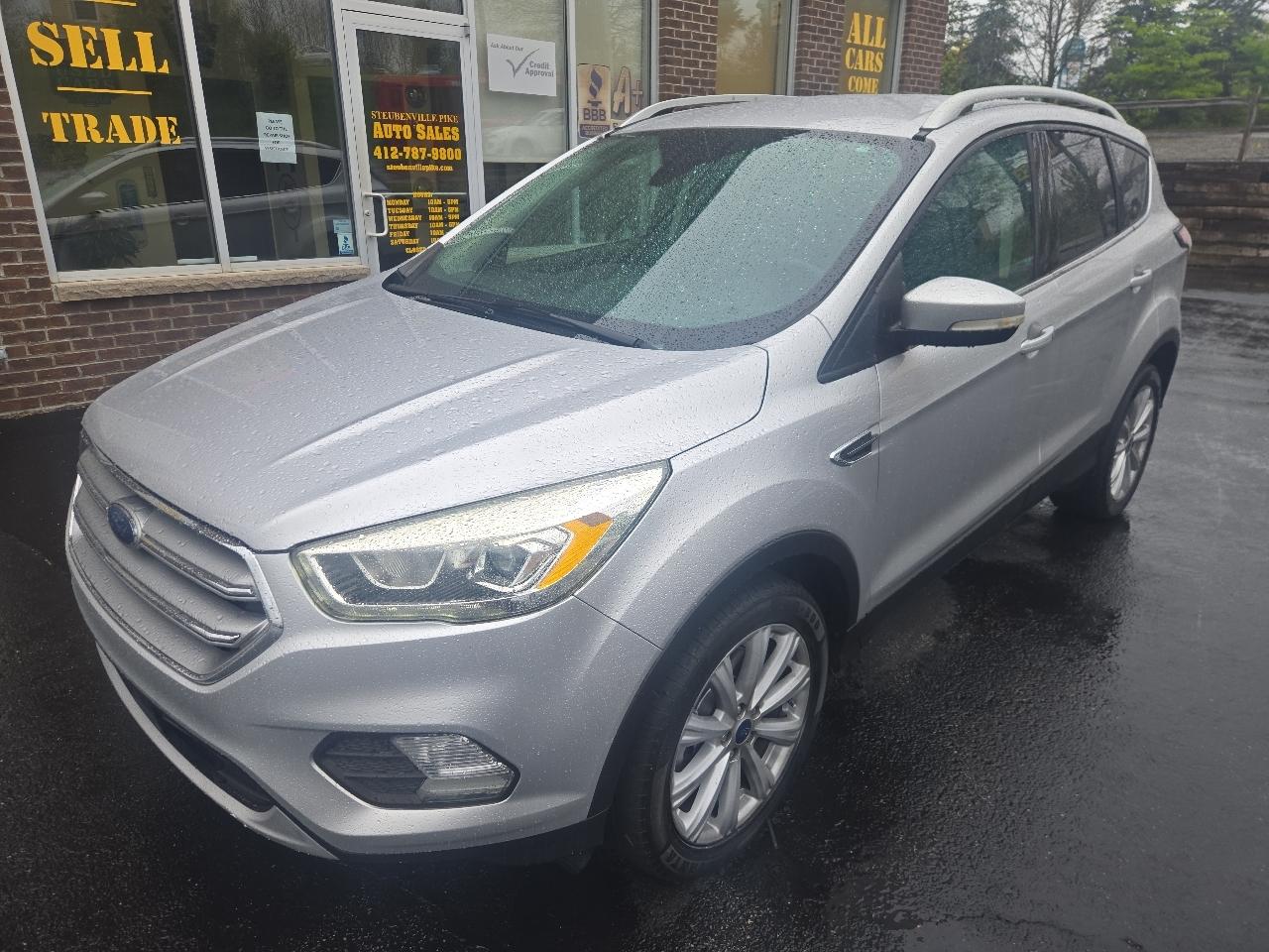 Ford Escape Titanium 4WD 2017