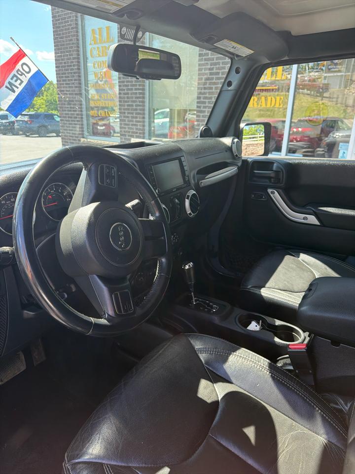 Jeep Wrangler Unlimited Rubicon 4WD 2014