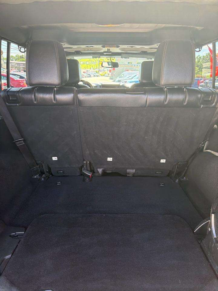 Jeep Wrangler Unlimited Rubicon 4WD 2014