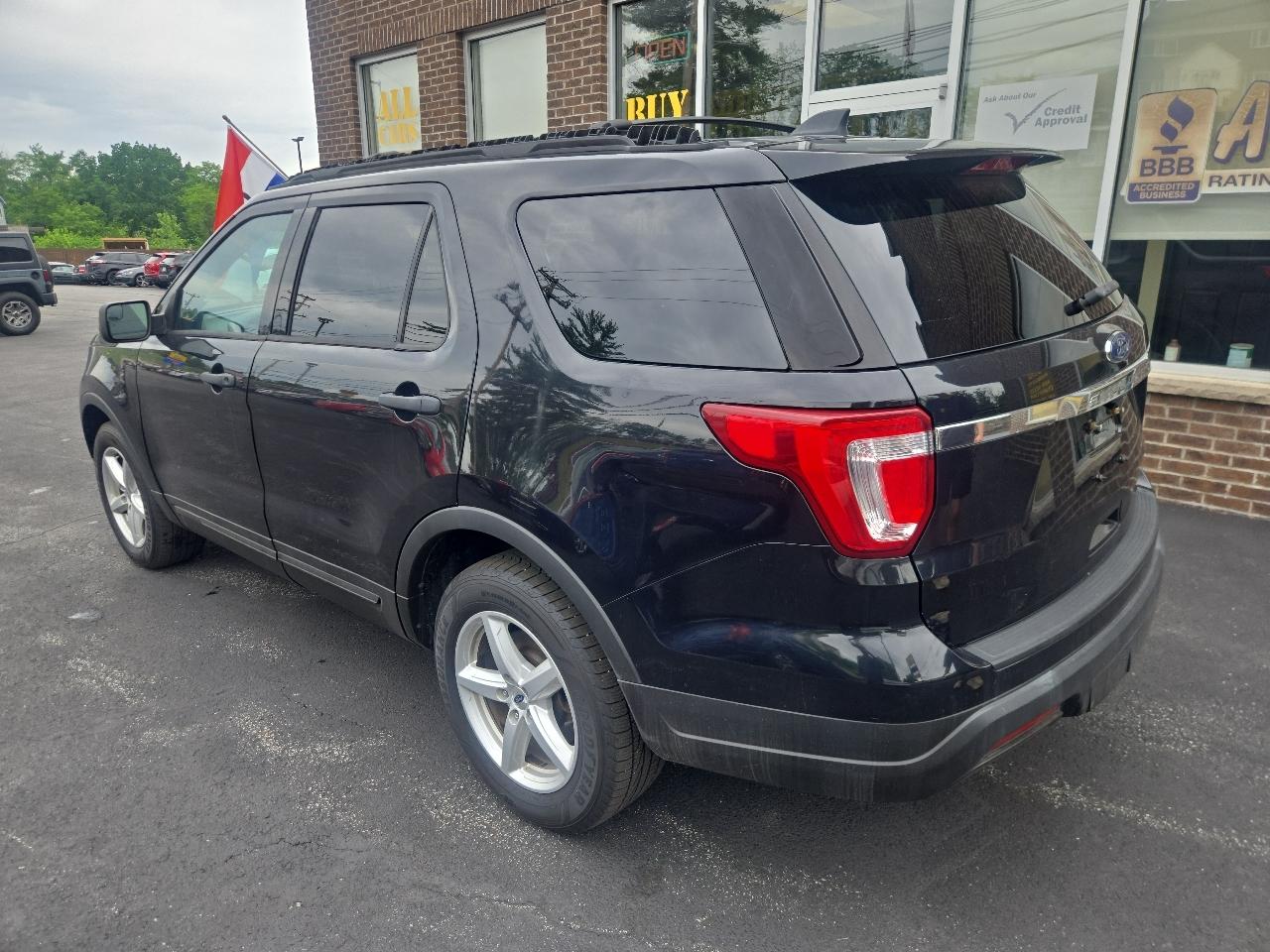 Ford Explorer Base 4WD 2019