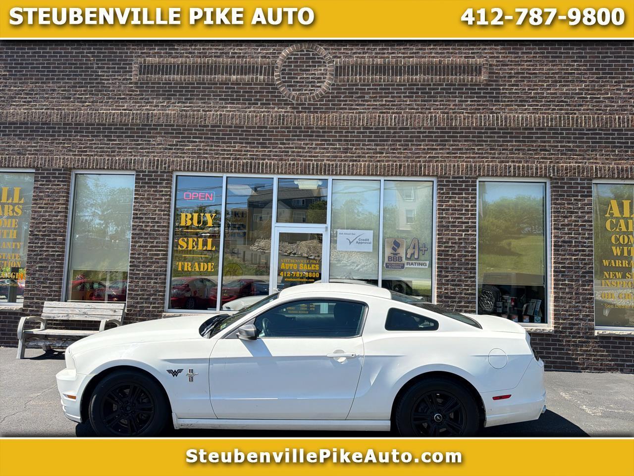 Ford Mustang V6 Coupe 2013