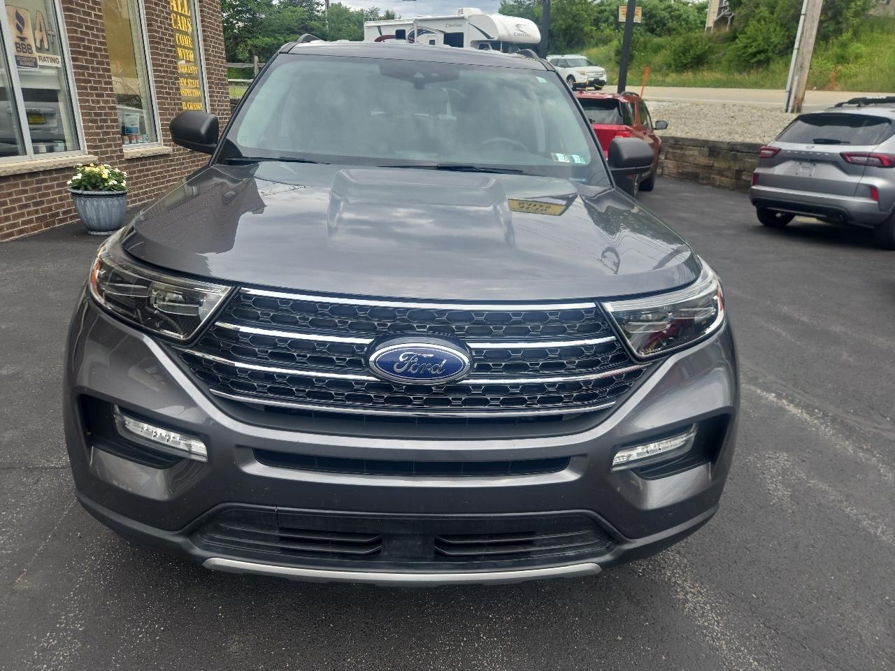 Ford Explorer XLT AWD 2021